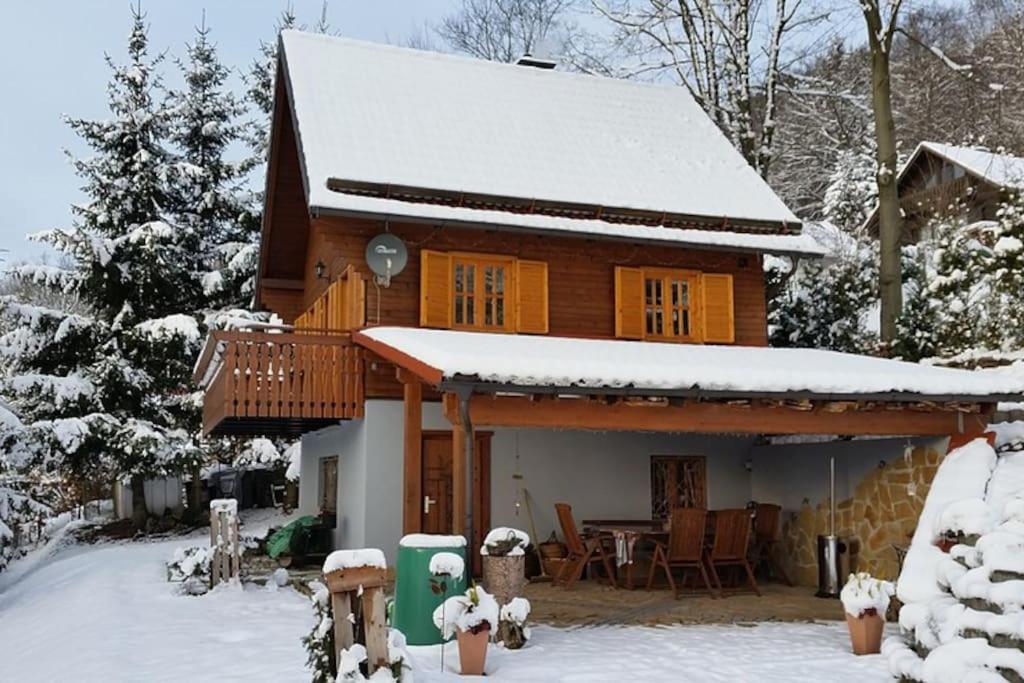 Ferienhaus Sonnenblick Entspannung Mit Sauna Kamin Und Balkon Sonneberg Exterior foto